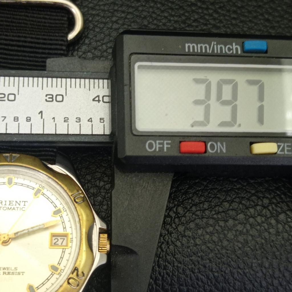 AUTOMATIC VINTAGE ORIENT 46943 JAPAN MENS ORIGINAL DIAL WATCH a703406-1 R213c-a703406