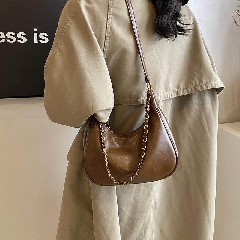 Premium sense retro bag women's early 2025 large capacity soft surface simple portable tote bag shoulder bag