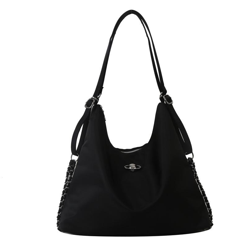 Casual and Fashionable Glossy Bread Bag for Women In Autumn New Chain Large Capacity Single Shoulder Crossbody Bag Handbag for Women