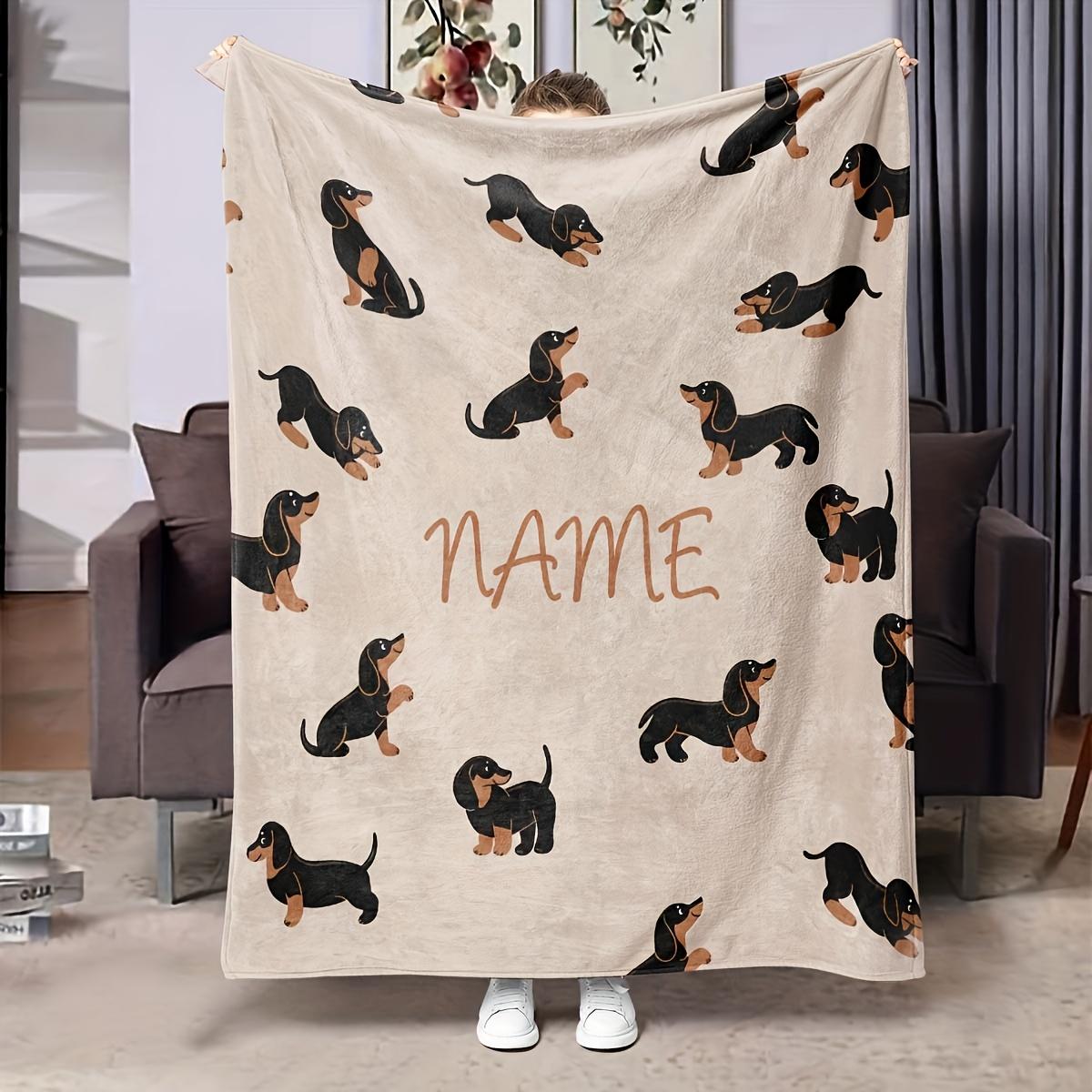 

1pc custom name blanket, custom name dachshund flannel blanket soft, warm and comfortable, suitable for sofa beds 76x102cm