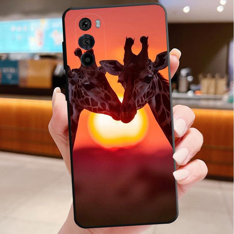 Phone Case For Motorola Edge 60 50 40 Pro 60 50 40 30 Ultra Neo Fusion Moto G Stylus G Giraffe Animal