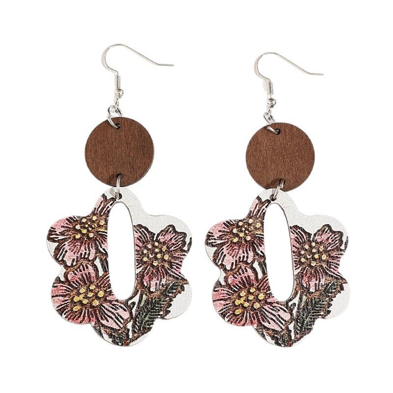 Bohemian Retro Ethnic Geometric Wooden Earrings: European & American Style, Fashionably Unique