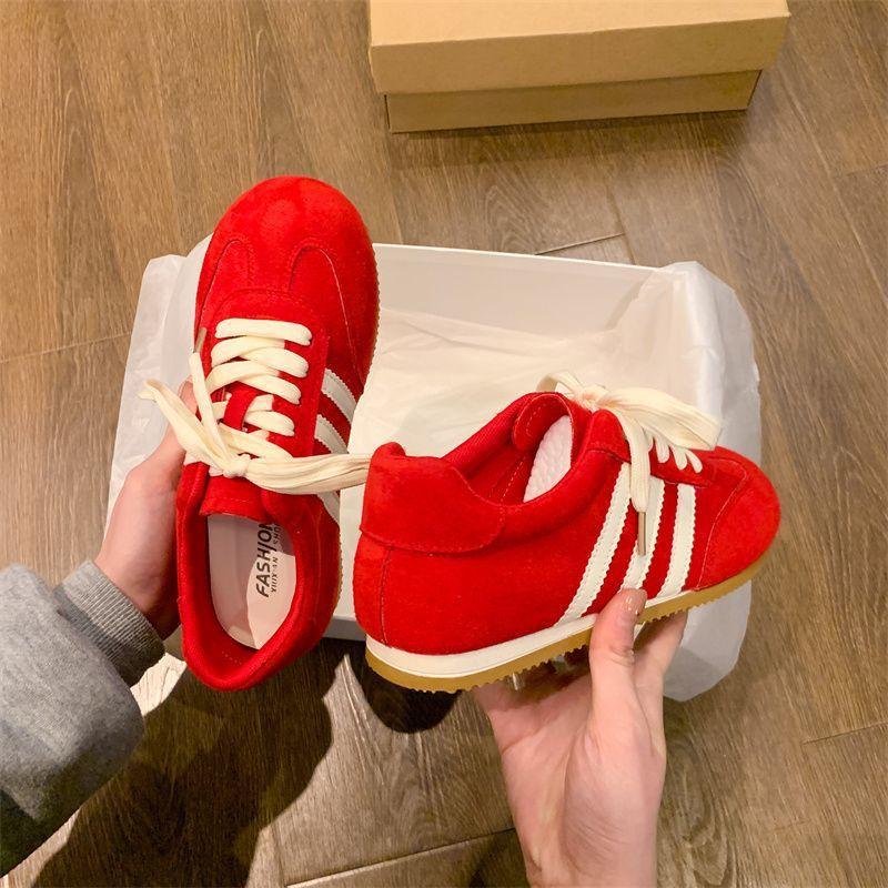 Retro Red German Training Shoes Women's 2025 Summer Explosion Versatile Flat Super Soft Forrest Gump Shoes Sports and Leisure Board Shoes