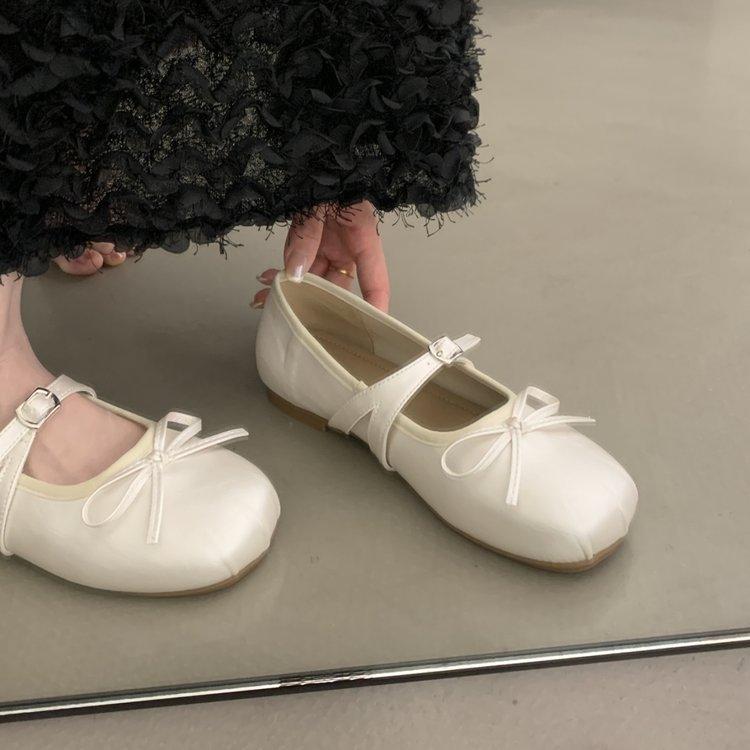 Black light mouth ballet flat-soled single shoes for women's 2025 new summer skirt French round head Mary Jane shoes