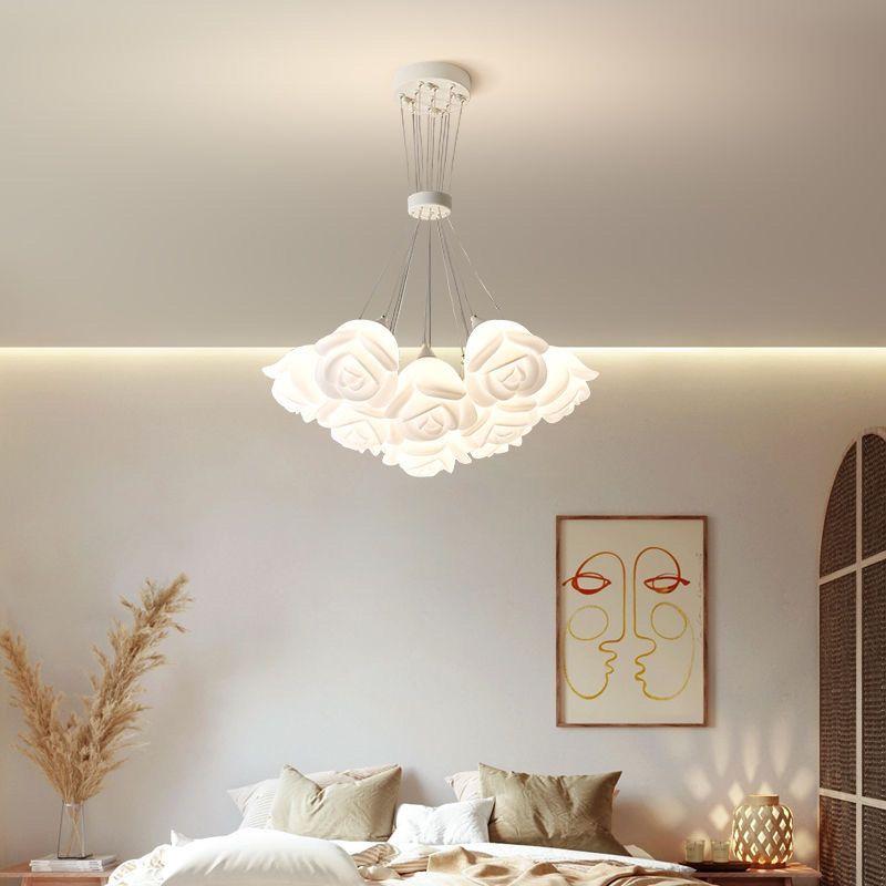 Rose Pendant Light Luxurious Romantic Warm French Cream Style Living Room Light Creative Art Designer Bedroom Dining Room Light