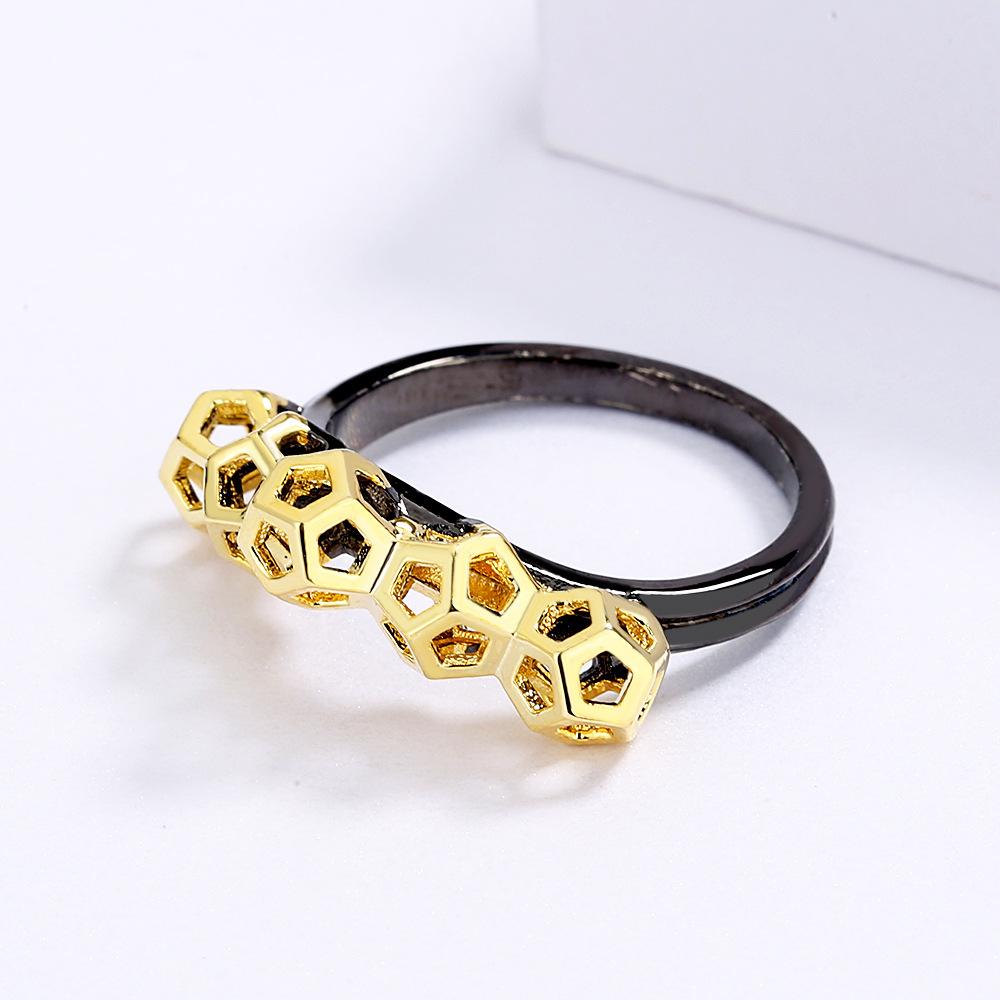 New Japanese and Korean Summer Hollow Geometric Diamond Ring Cold Style Simple Honeycomb Index Finger Ring