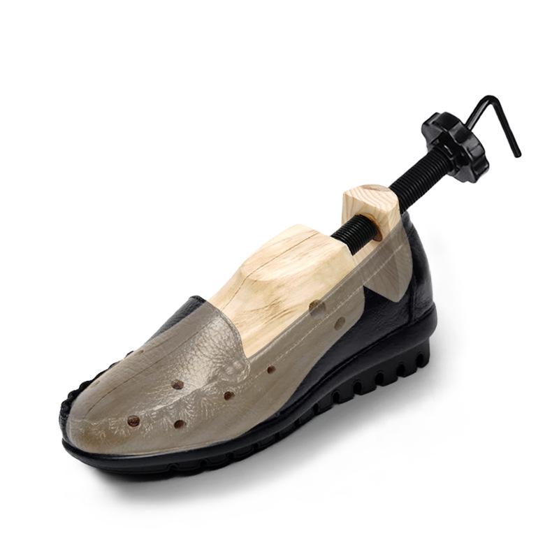 Adjustable Wooden Shoe Stretcher & Anti-Wrinkle Tree