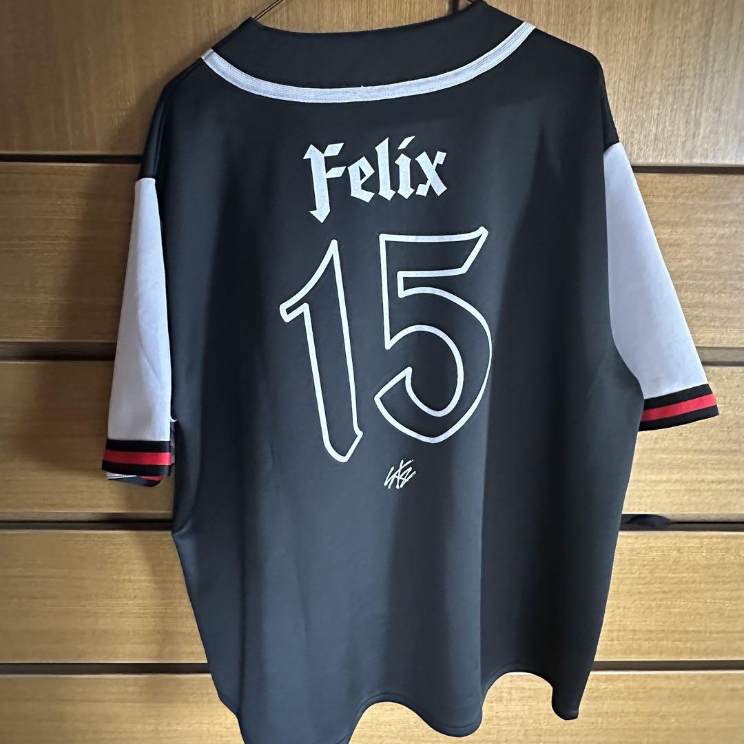 

[USED] StrayKids Felix Uniform