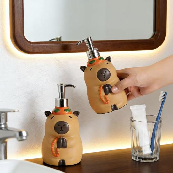 Cartoon Capybara Soap Dispenser Refillable Hand Soap Shampoo Shower Gel Facial Cleanser Container