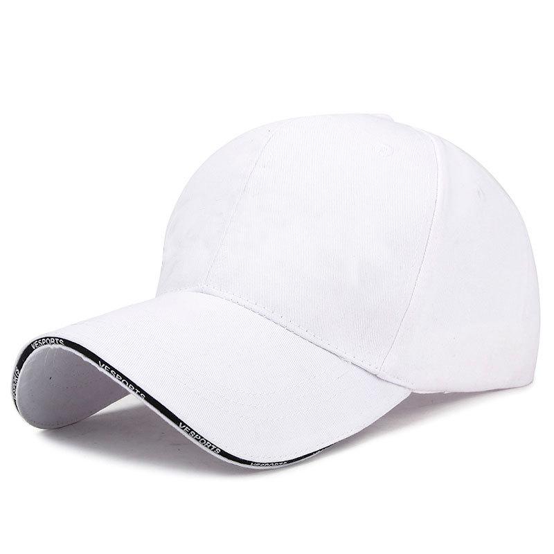 Simple and Casual Baseball Caps for Men and Women, All-season Light Plate Sun Caps for Couples, and Curved Brim Baseball Caps