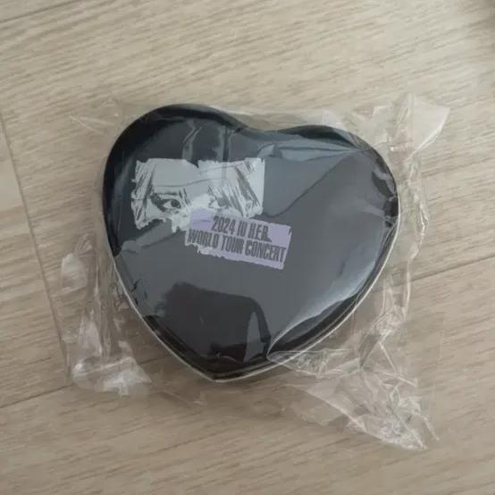 Iu Her Tin Case Sticker Set