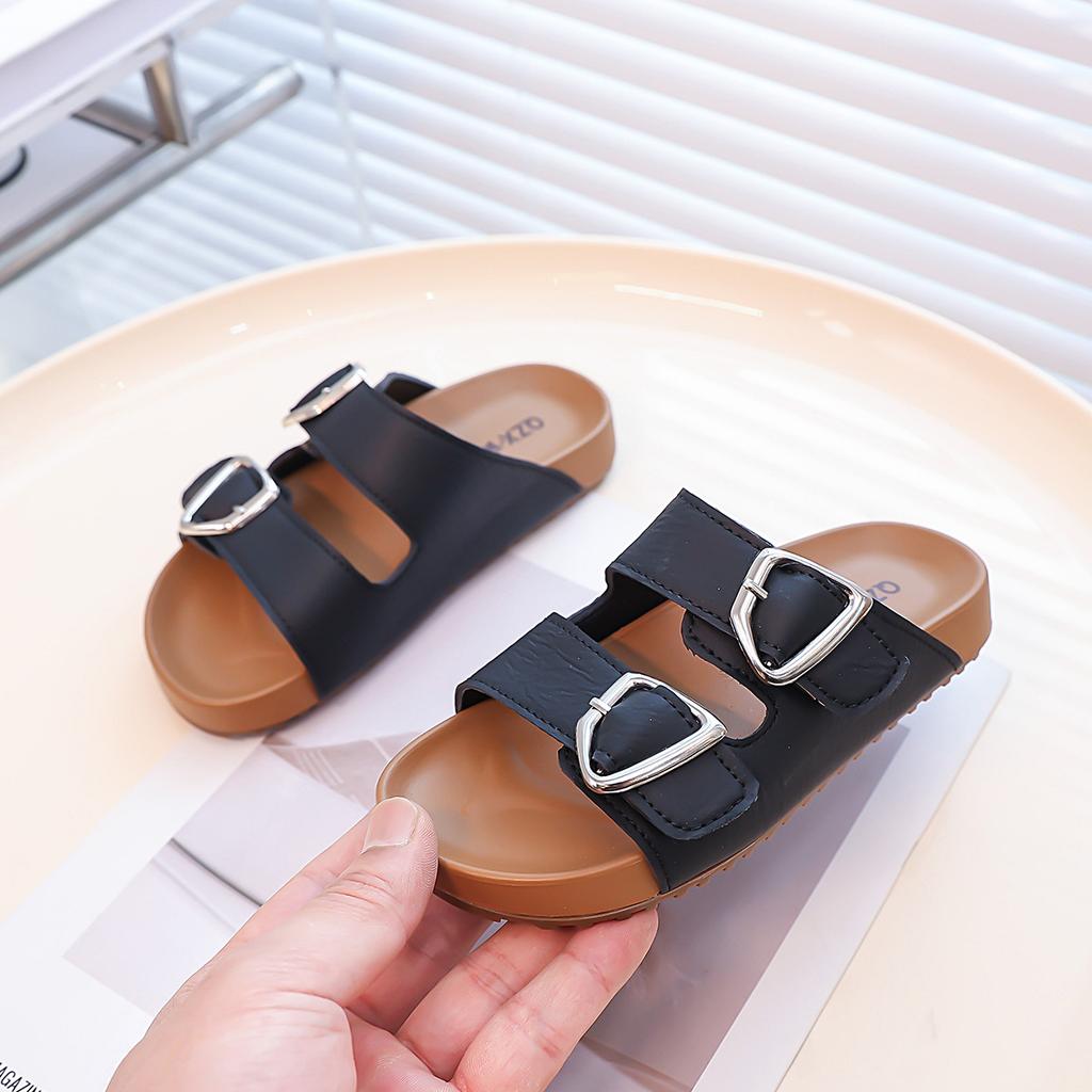 Girls' Flat-bottomed Slippers Summer Wear 2025 New Children's Casual Cool Slippers Medium and Older Children's Fashion One-word Slippers