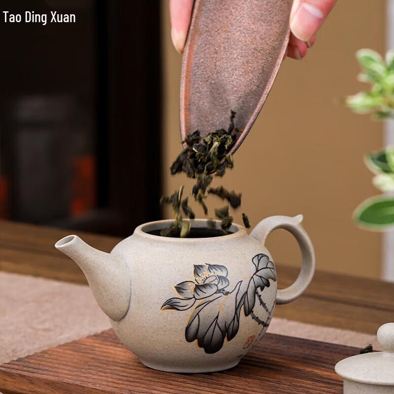 Tao Ding Xuan Coarse Pottery Lotus Tea Set