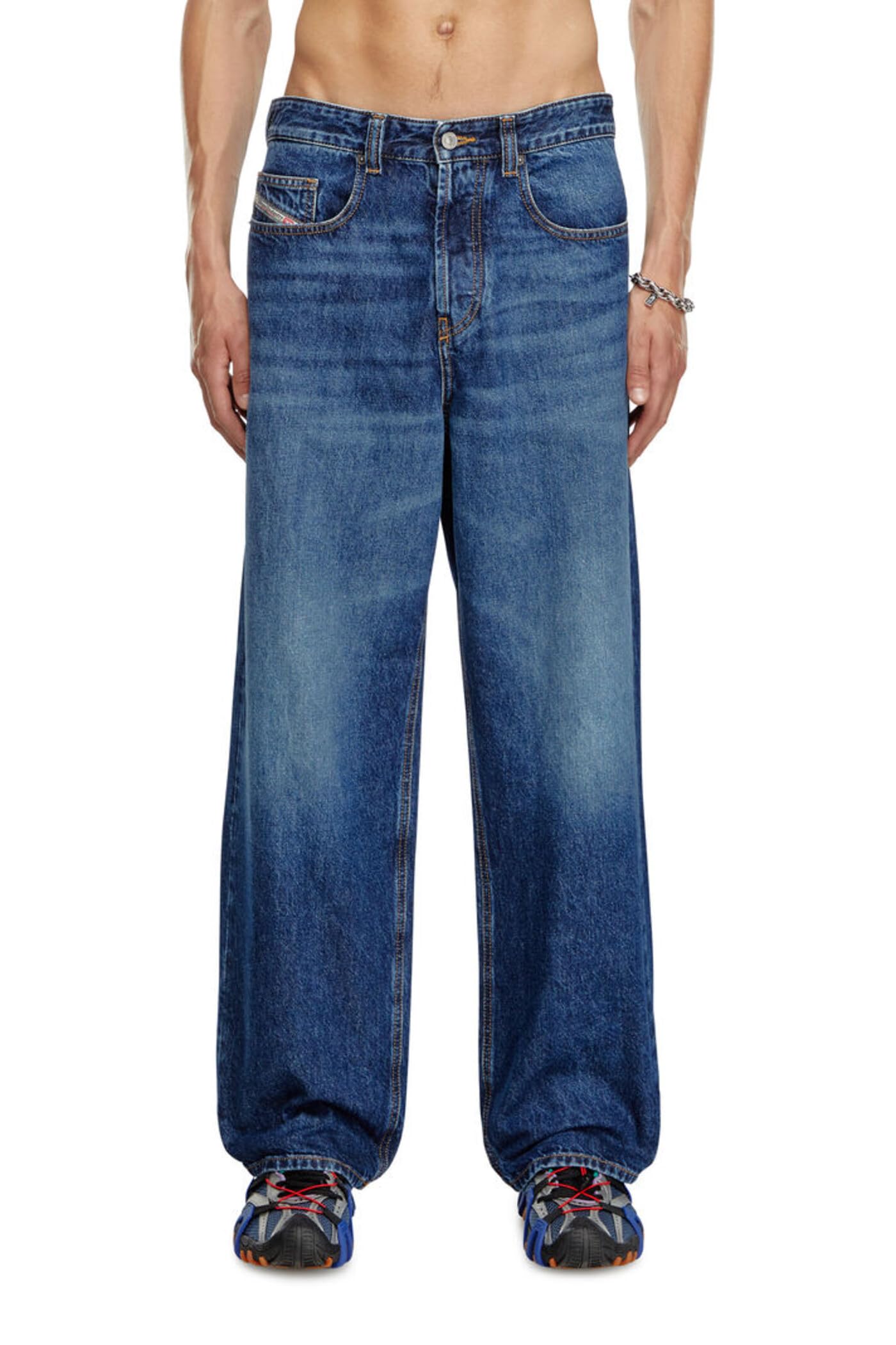 

Denim Loose Straight 2001 A1282109I27 32inch Indigo Blue 01 [Дизель] Чоловічі D-MACRO L.30