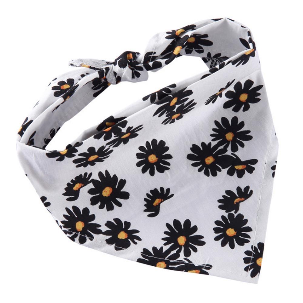 Popular pet triangle towel cat and dog universal cute bib scarf decoration small dog dog saliva towel