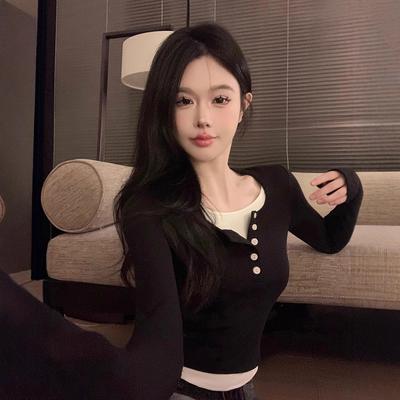 Fake Two Contrasting T-shirts for Women's Spring Small Hot Girls with Short Slim-fitting and Thin Long-sleeved Bottoming Shirt and Top