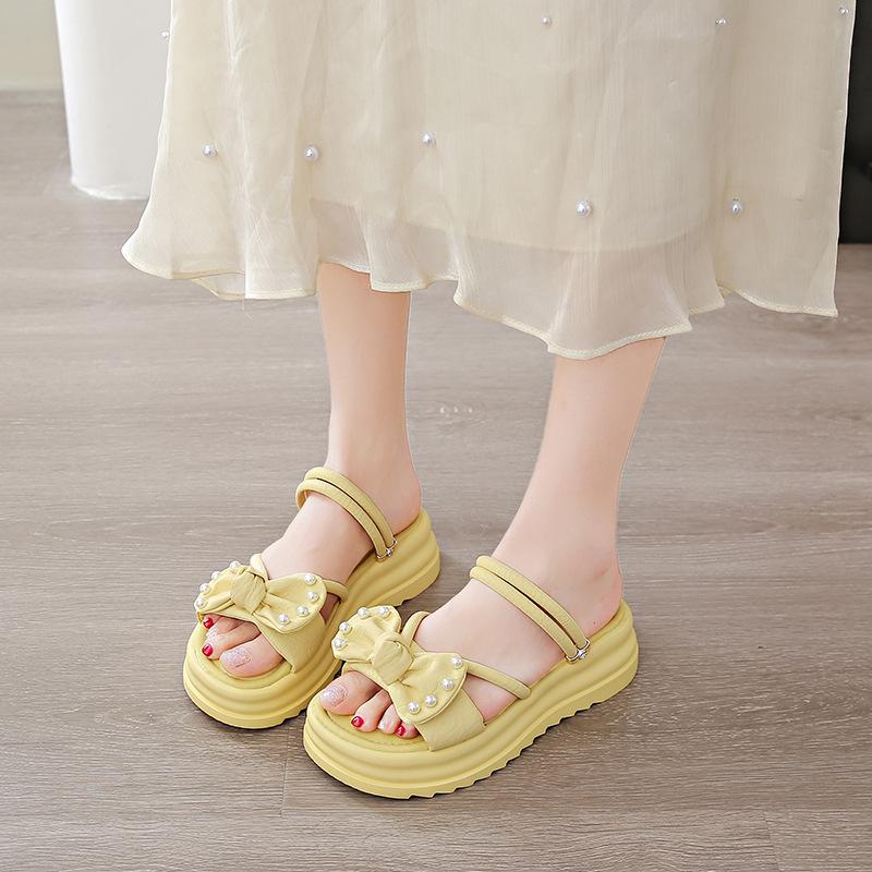 2025 Summer New Pearl Bow Cross Strap Fairy Fashion French Sandals Platform Cool Slippers Female Summer Wear