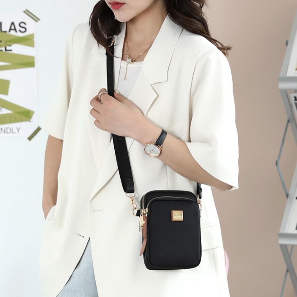 Zipper Small Square Bag Large Capacity Ladies Messenger Bag Fashion Woman Fanny Pack  Gifts