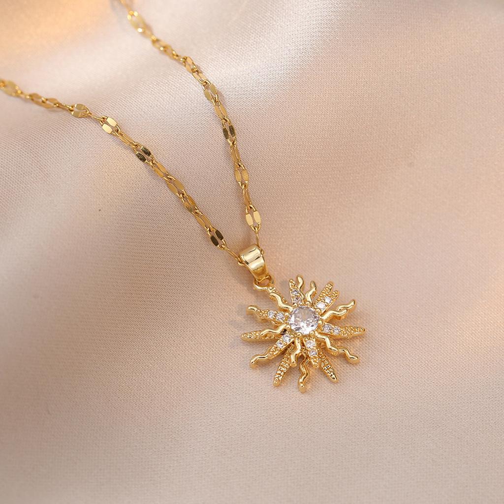 Zircon Rotating Flower Pendant Necklace Clavicle Chain Adjustable Choker Sweet Cool Collar Necklace Fashion Jewelry
