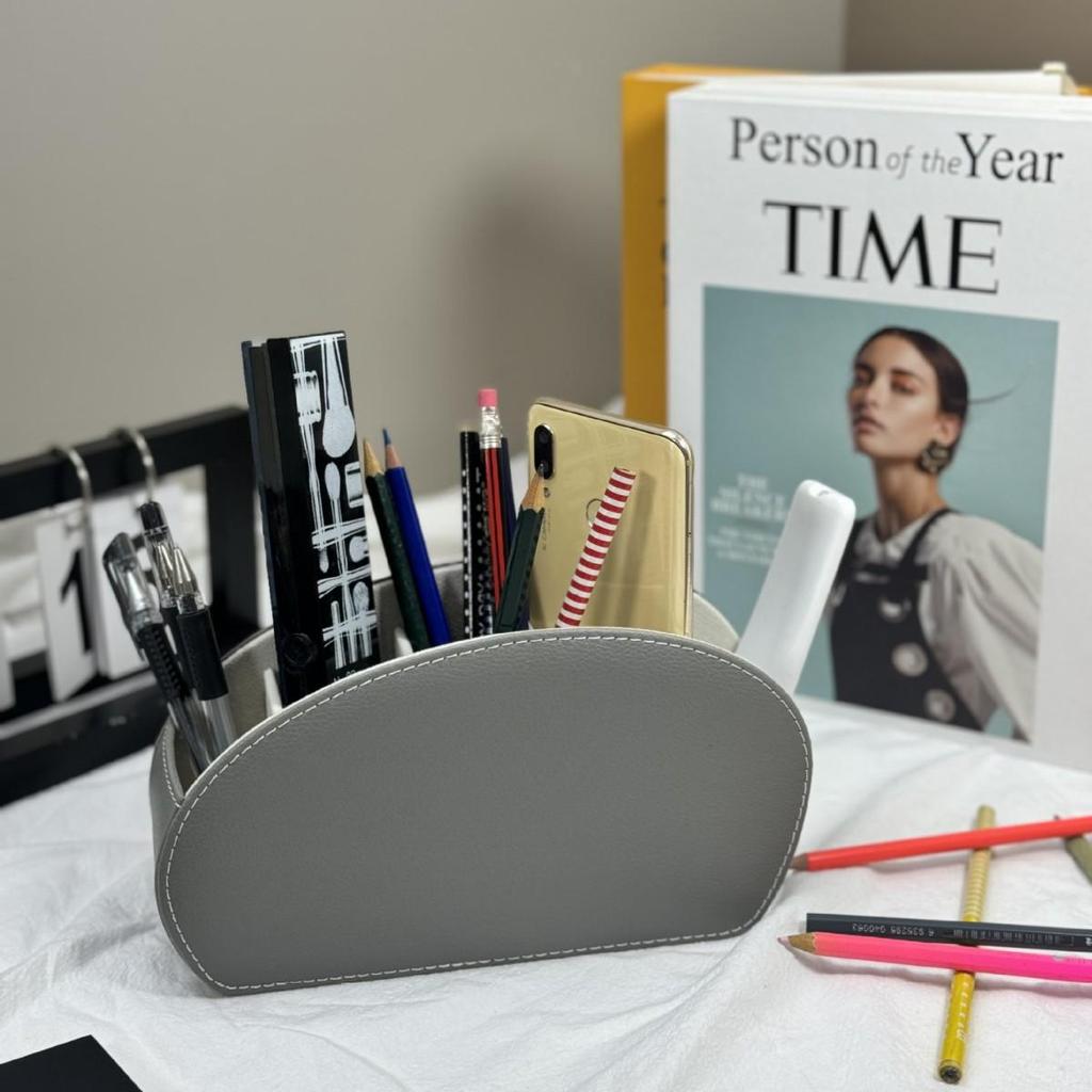 Pudełko PU Skóra Wielofunkcyjny Organizer na Biurko na Piloty i Pędzle do Makijażu