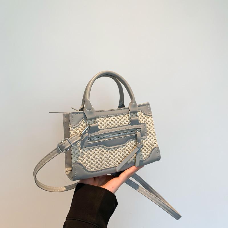 New Korean Style Fashionable Braided and Fashionable One-shoulder Handbag Simple Casual Texture Crossbody Small Square Bag
