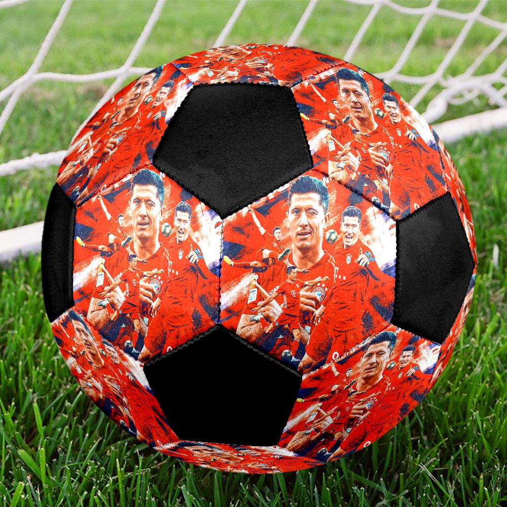 Robert Lewandowski Size 5 Soccer Ball