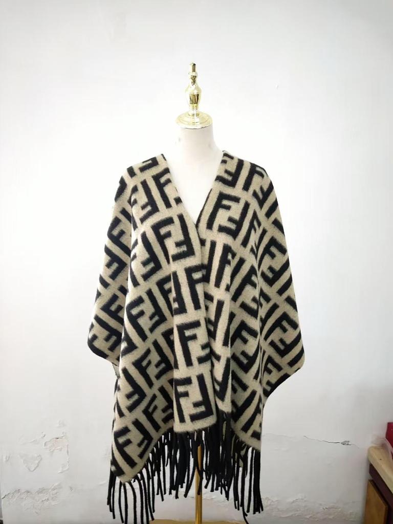 Elegant Ethnic Ink Painting Cape Shawl with Tassels - Versatile Travel Scarf Cloak