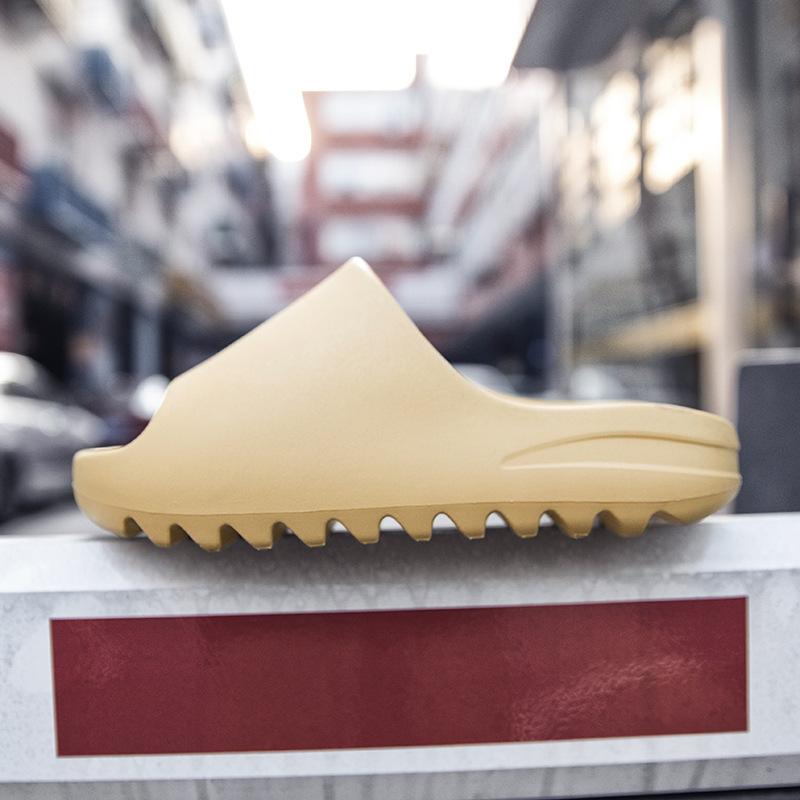 New coconut slippers summer indoor and outdoor stepping on shit feeling thick sole one-word drag couple shoes