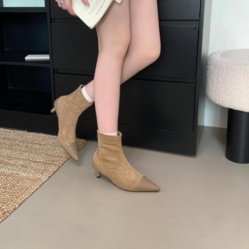 Low-heeled Short Boots Women's New 2025 Autumn and Winter Suede Boots Thin Women's Boots Square-toed Short Boots Design Sense Martin Boots