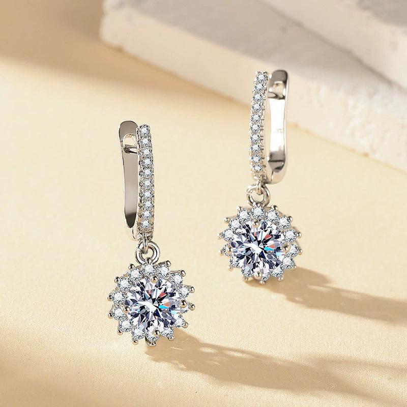 Southeast Asia Luxury Sunflower Earrings - Niche High-End Celebrity Studs