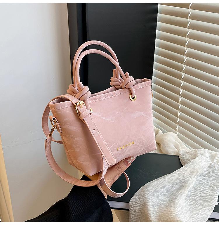 

Модная и Повседневная 225 Новая Однотонная Текстура Трендовый Темперамент Сумка Ведро на Одно Плечо Кроссбоди Портативная розовый