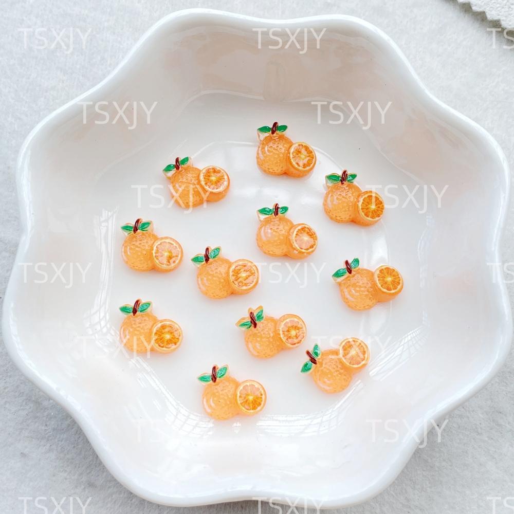 50 Stück Neue Nagelkunst Mini Weihnachtsfrüchte wie Kirschen Erdbeeren Charms Strasssteine DIY Bastelartikel für Nägel 3D Dekorationen