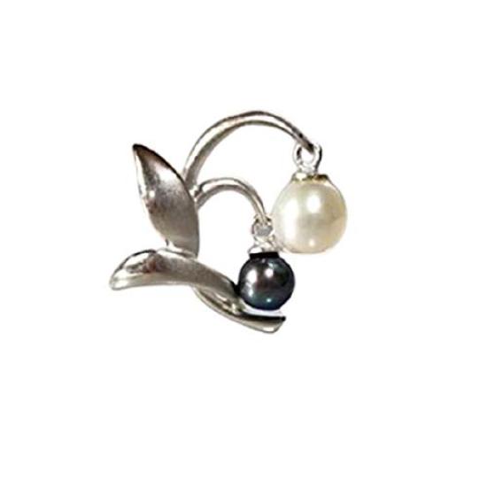 

Bijou YASUO Brooch Pearl Silver Stylish Flower Pin Brooch One Point