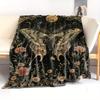 Coperta in Flanella con Stampa di Falena Lunare Celeste e Motivi Floreali - Plaid Morbido e Confortevole per Letto, Divano, Ufficio o Campeggio