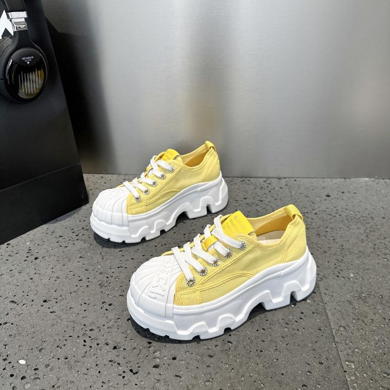 Mesh breathable little white shoes women's spring and summer new small thick-soled heightening muffin shoes fashionable casual board shoes