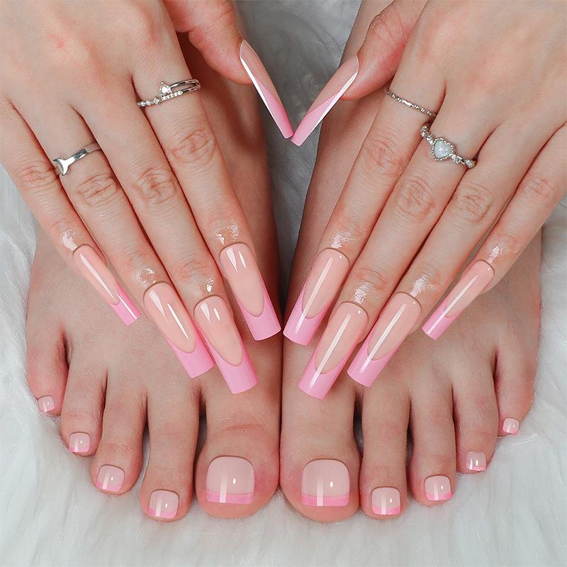 

Trendy Nude Long Toenail Tip Set for Women - Stylish, Wearable Nail Art