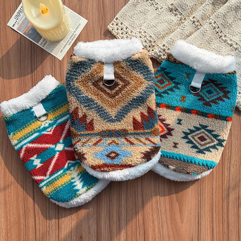 Winter und Herbst Katzen- und Hundetierbekleidung mit ethnischem Stil Totem Fleece-Mantel, Traditioneller Bären-Cartoon-Pelzmantel