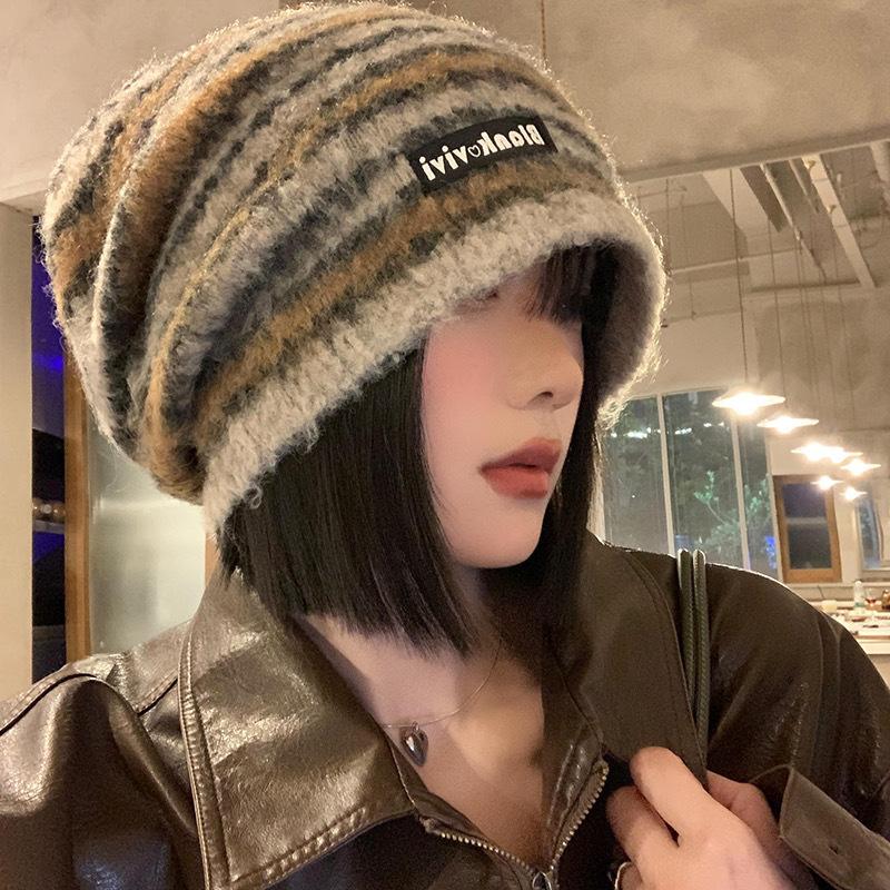 Retro Maillard Striped Plush Pile Hat for Women In Autumn and Winter Warm Versatile Big Head Circumference Showing Face Small Knitted Hat Trendy