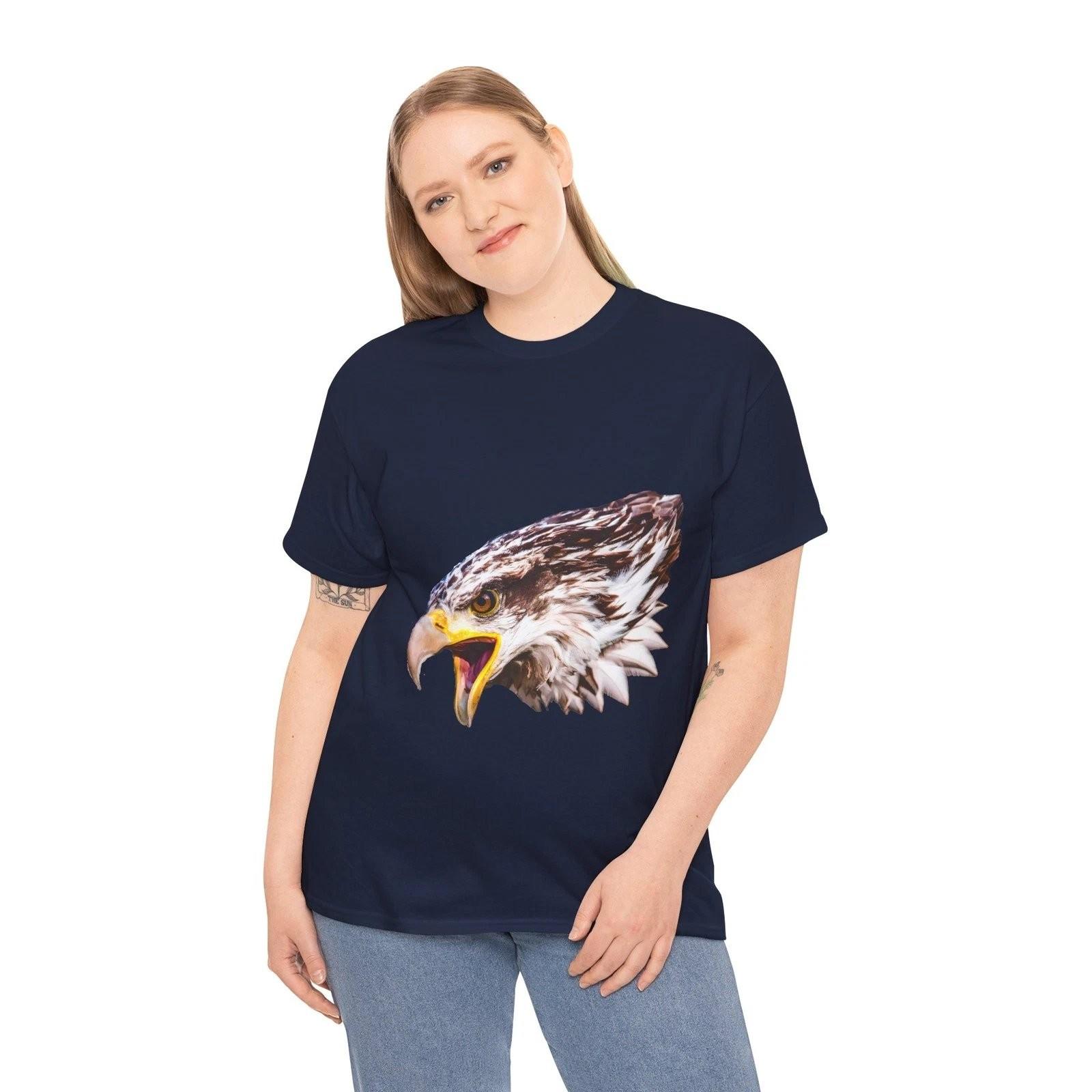 Screaming Eagle Head Wildlife Graphic T-Shirt M