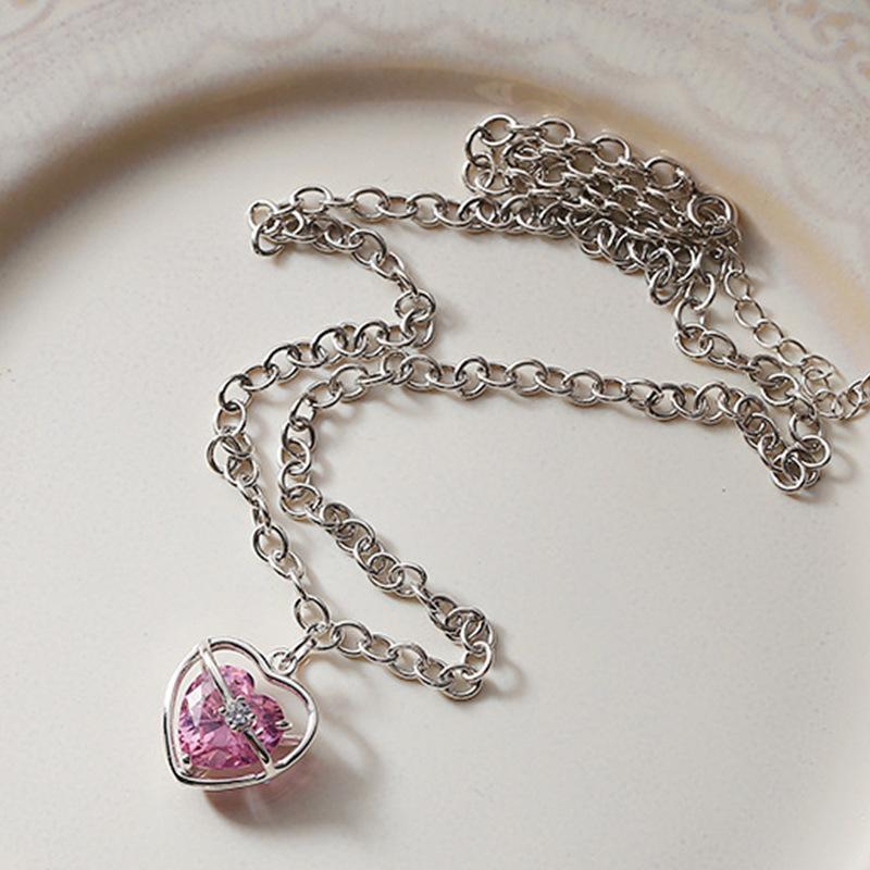 Punk Thick Lock Chain Heart Shape Pendant Choker Necklace For Women Retro Color Metal Neck Chain Female Jewelry Gift