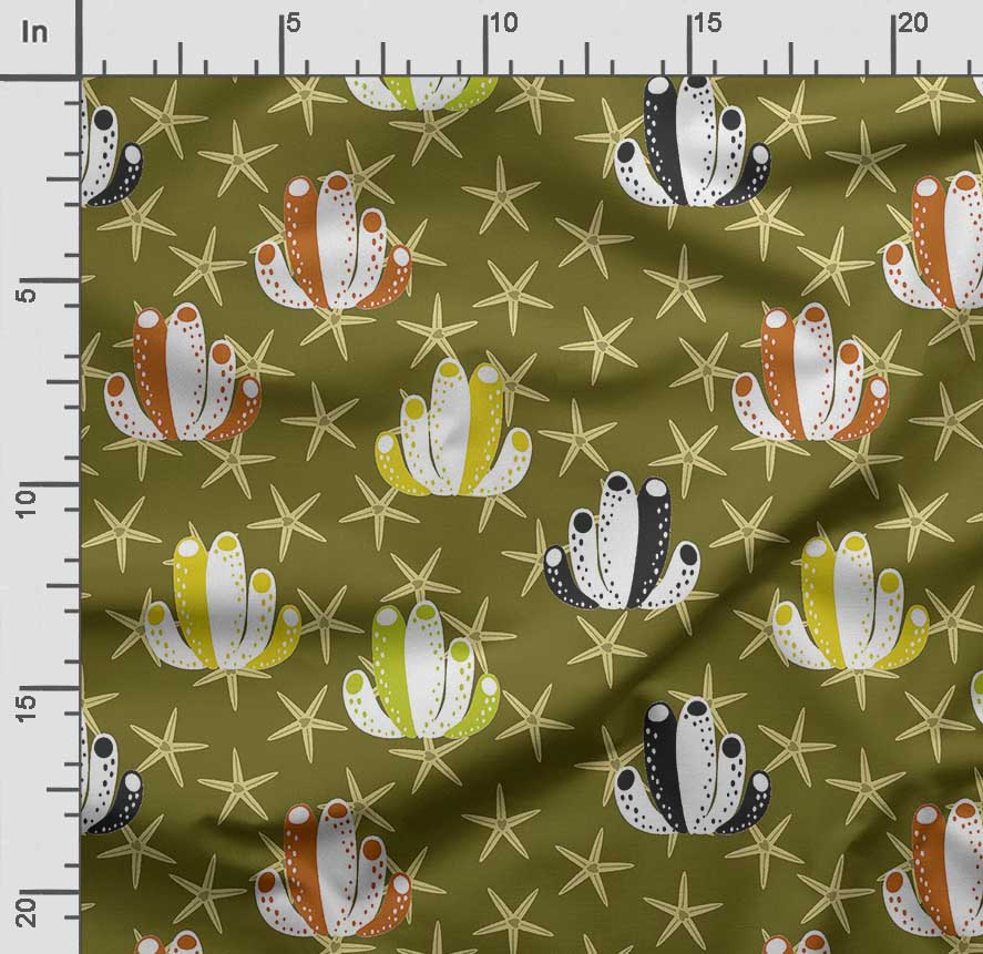 Soimoi Sea Shell Print, Cotton Cambric, Quilting Fabric prodávaná společností The Yard 42 Inch Wide, Medium Weight Cotton Fabric,