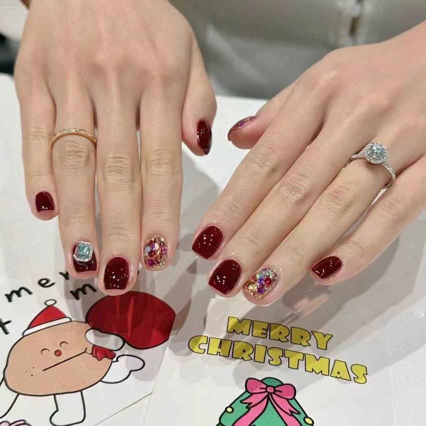 New Year's Manicure Pure Hand-wearing Nail Pieces Handmade High-end Light Luxury Style Simple Rose Sequin Square Diamond