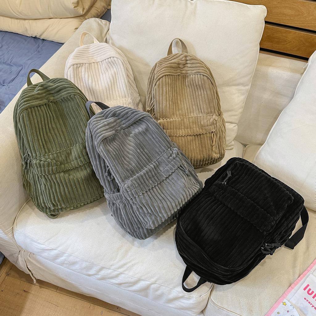Sac à dos en velours pour l'école pour femmes automne et hiver nouvelle version coréenne simple étudiants du collège et du lycée grande capacité décontracté velours côtelé