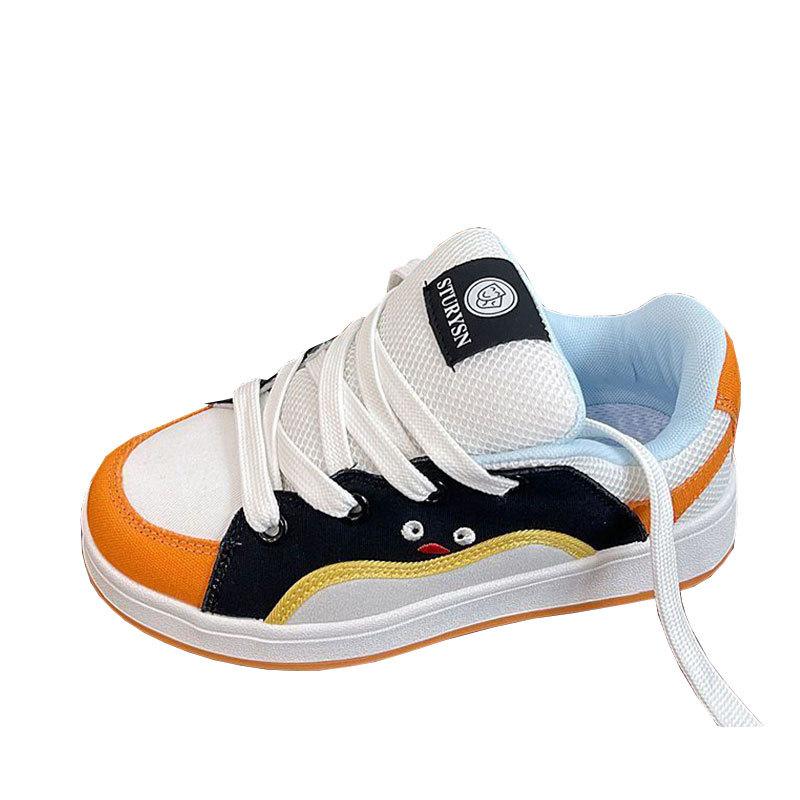 Originale vielseitige Sport- und Freizeitschuhe im Hongkong-Stil 2025 Frühling neue Nischen-Farbkombination Plateau-Brot-Schuhe ins Tide