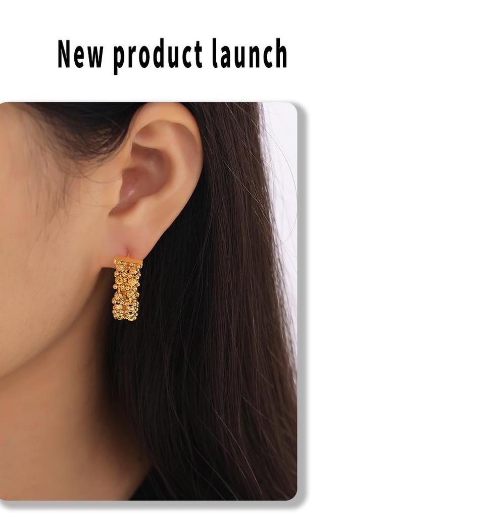 Trendy Geometric C-Shaped Gold Bead Earrings for Women – Fashionable Copper Design