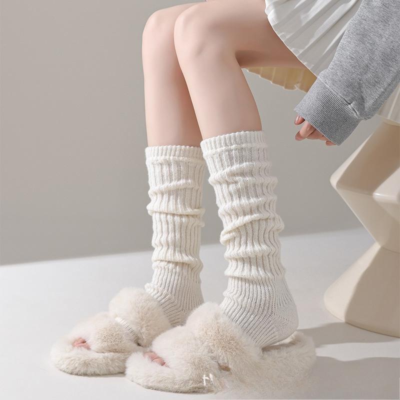 Comfortable and Versatile Socks, Women's Long Calf Socks, Warm In Autumn and Winter, Pile Socks