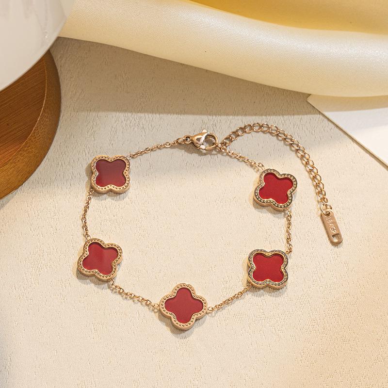 Non-Fading Rose Gold 18K Four-Leaf Clover Bracelet with Diamond Accent – European & American Style Charm Jewelry