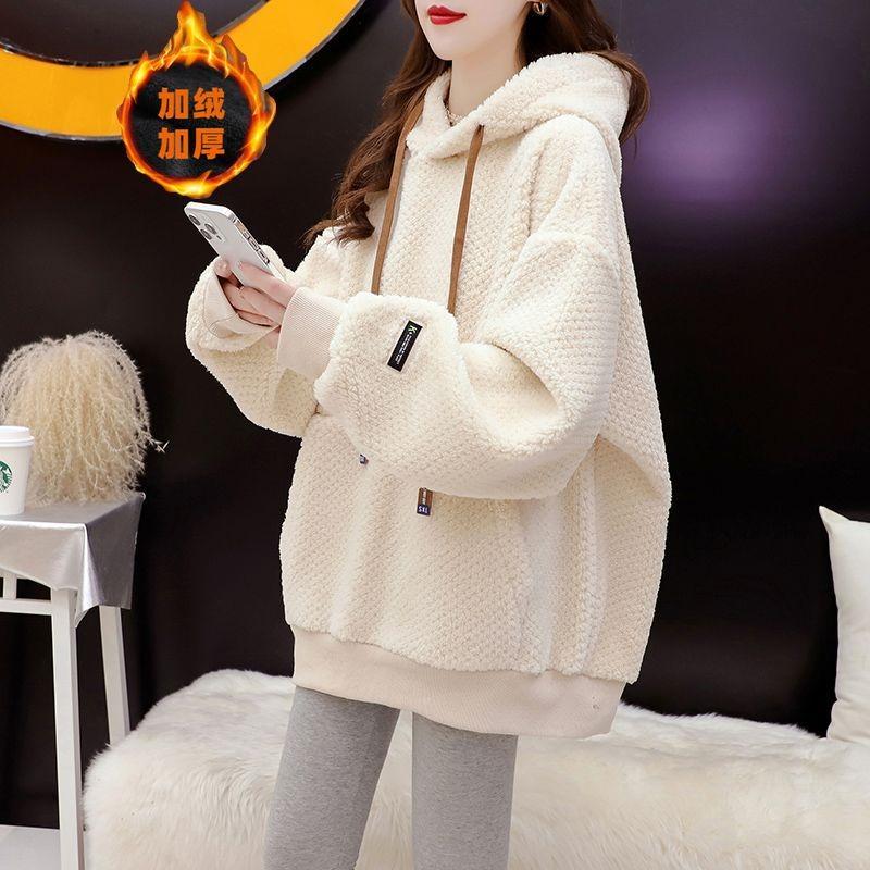 Fleece thickened hooded sweater for women, loose design lamb wool coat in autumn and winter