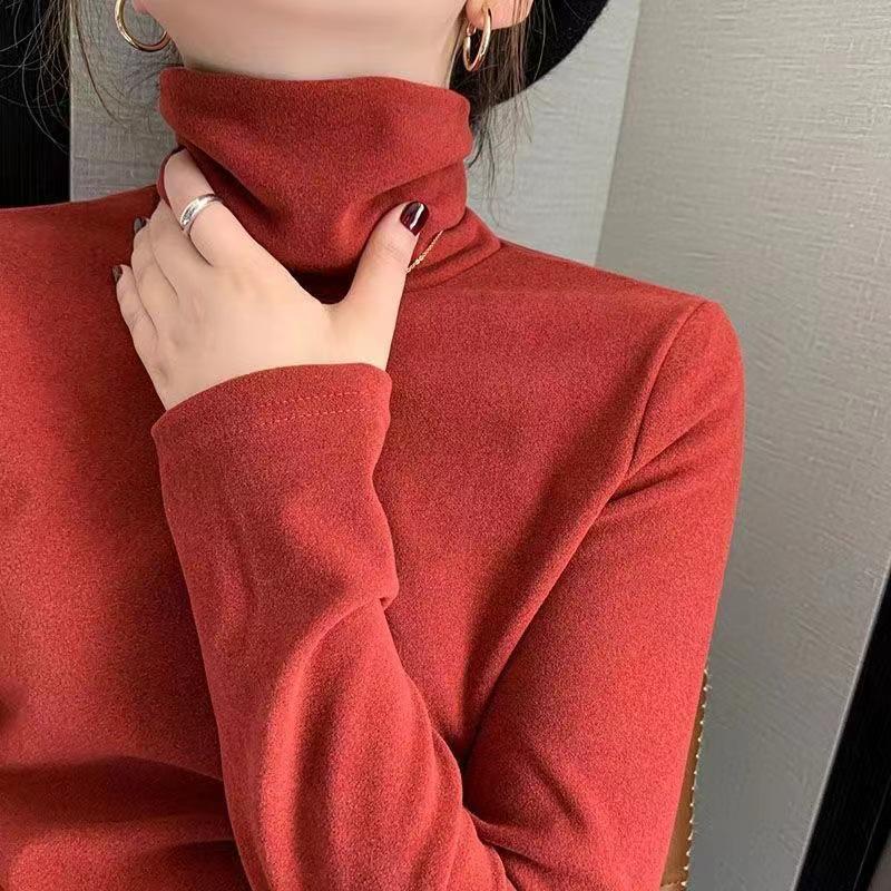 

Women s High-Neck Plush Base Layer Top: Thick, Soft German Velvet, Perfect for Autumn & Winter Warmth S (Recommended for 90 lbs or less)