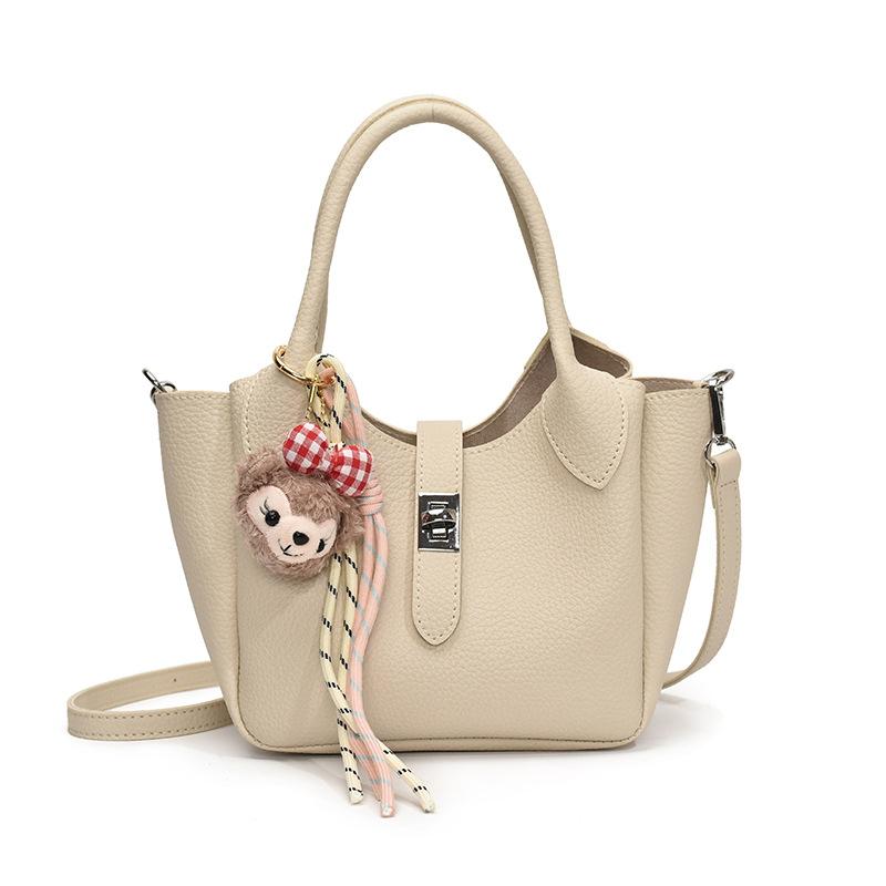 Niche Portable Vegetable Basket Bag Women's Spring New Trendy Fashion Bucket Bag Versatile Messenger Bag